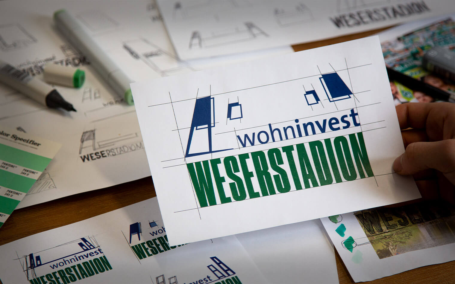 Dieses Bild zeigt den Prozess zum Logo des wohninvest WESERSTADIONs.