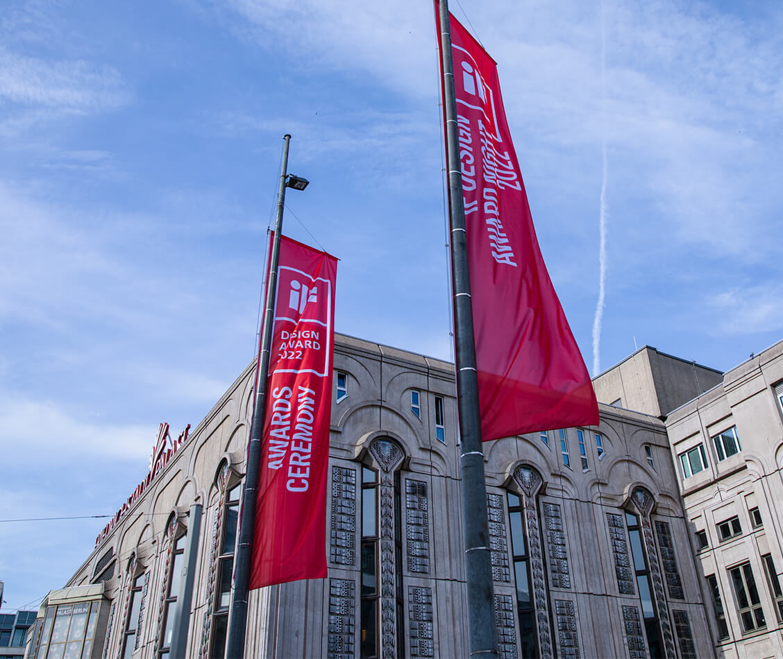 Auf diesem Bild ist der Friedrichstadt-Palast von außen zu sehen.